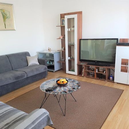 Comfort Apartment On The Beach 卡利 外观 照片